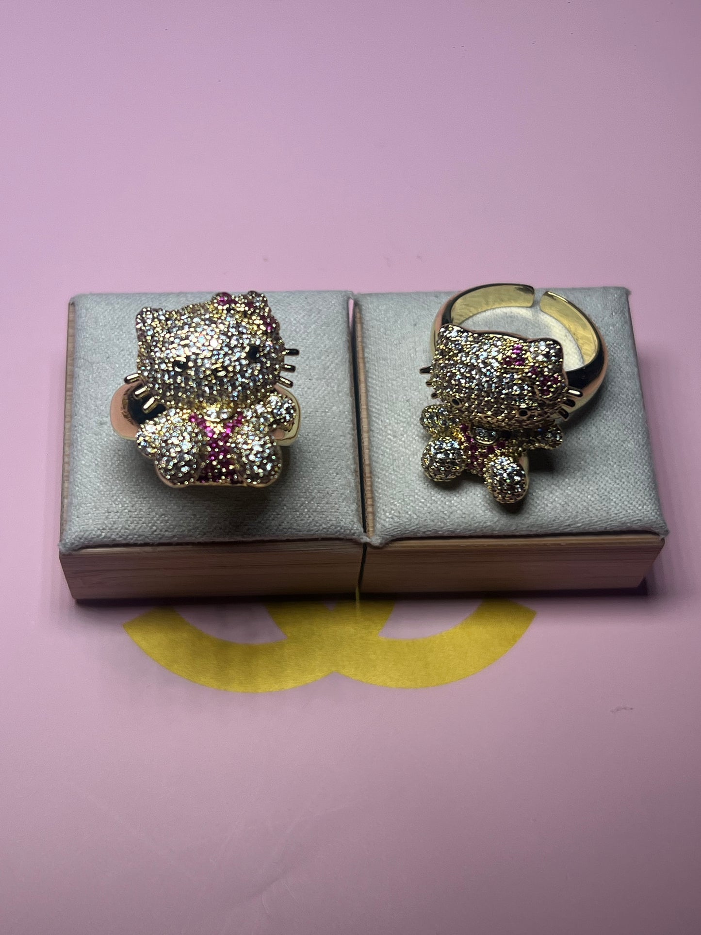 Hello Kitty Adjustable Ring